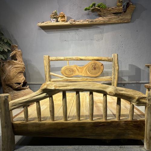 8米双人床现代中式硬板床香樟木床原生态民宿家具